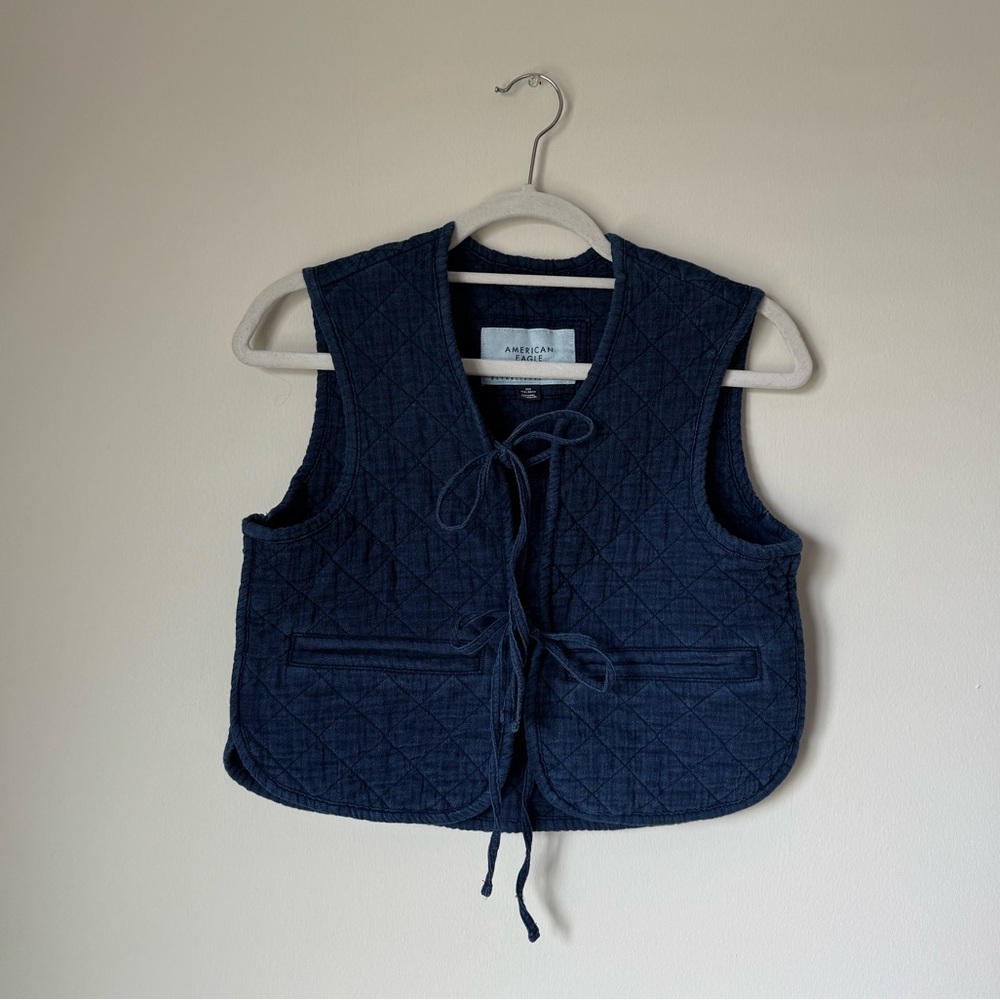 American Eagle Outfitters Dark Blue Quilted Vest